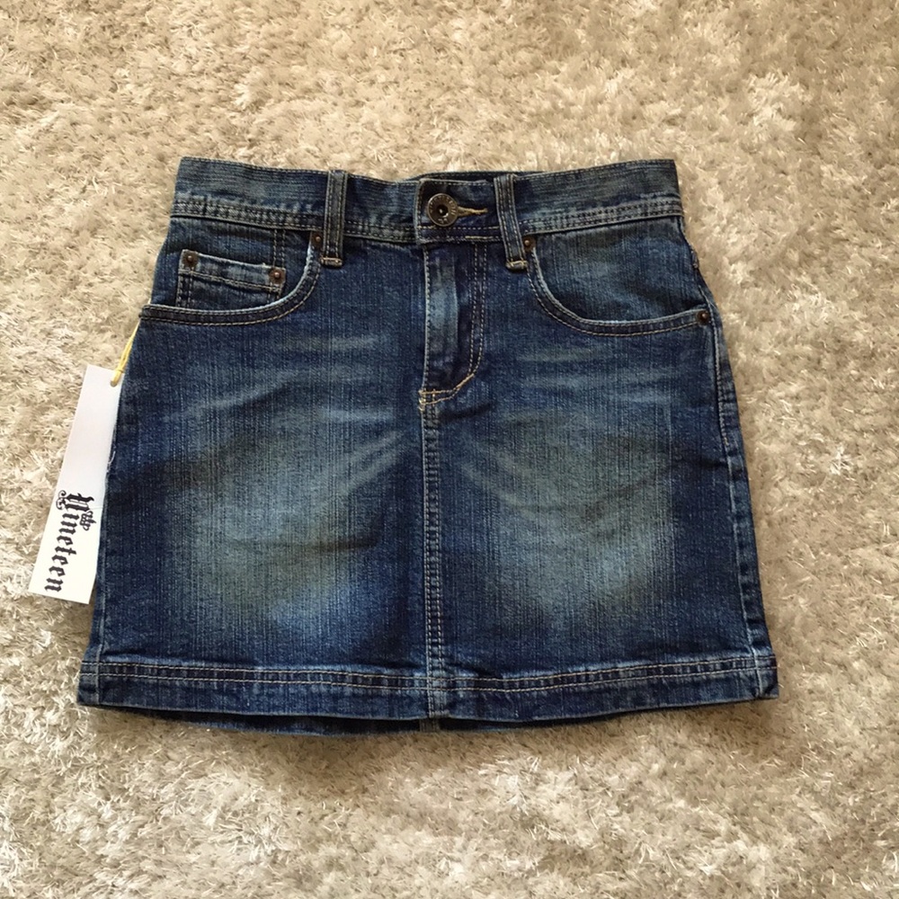 Super cute denim mini skirt